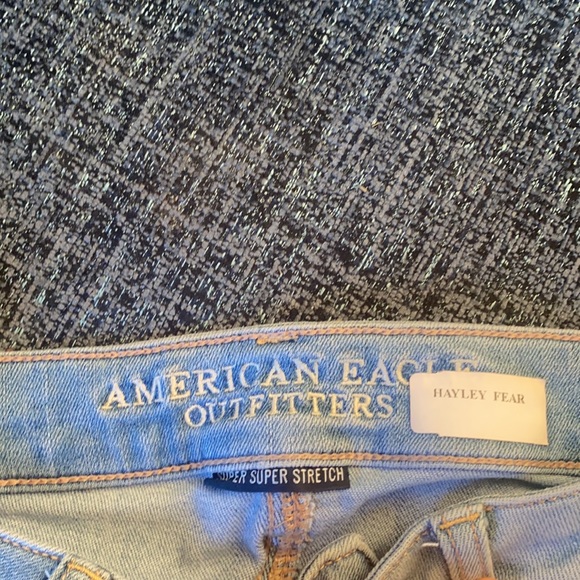 light wash skinny jeans - Picture 2 of 3